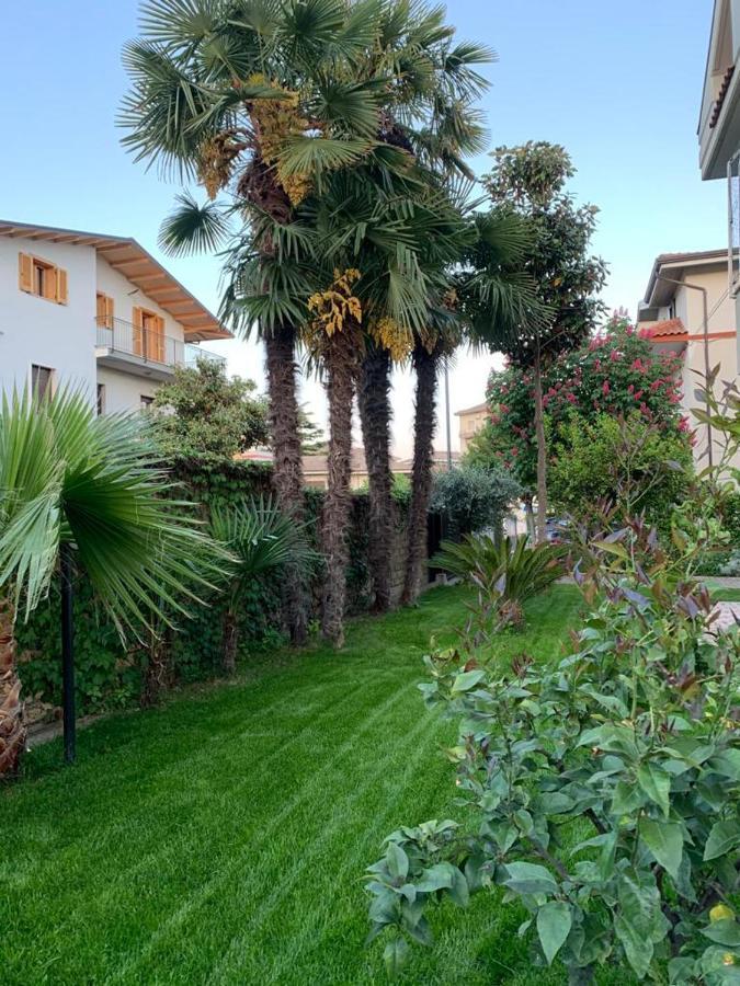 B&B The Garden Pescara Bagian luar foto